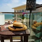 Appartement Royale Sundance 305 Infinity Pool & Mamaia Nord Năvodari