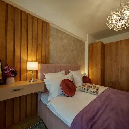 Royale Sundance 305 Infinity Pool & Mamaia Nord ナボダリ