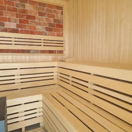 Royale Sundance 305 Infinity Pool & Mamaia Nord アパート ナボダリ