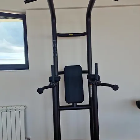 Royale Sundance 305 Infinity Pool & Mamaia Nord アパート